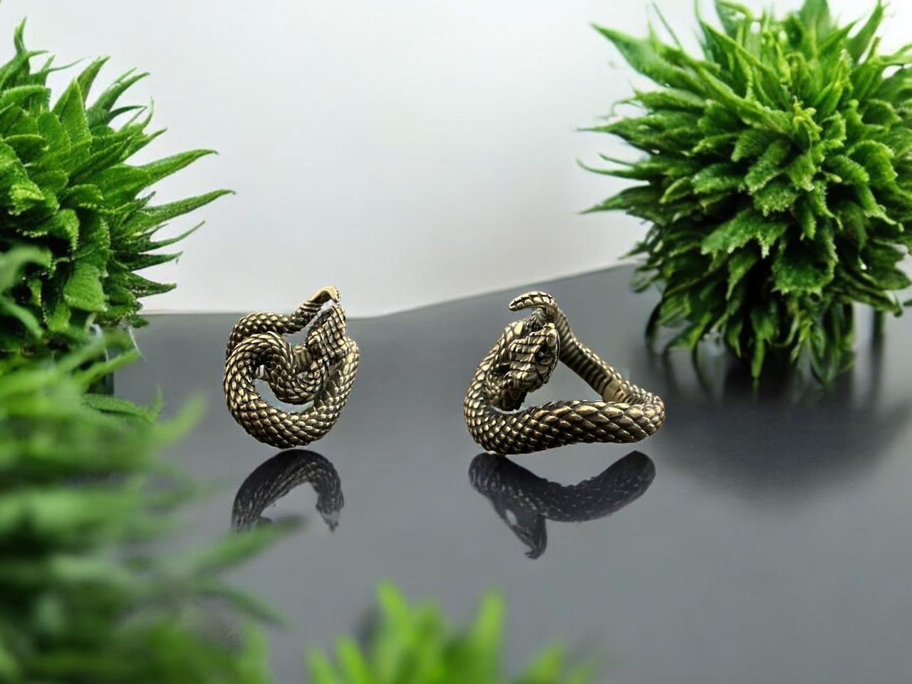 Antique Snake Model Braided Men’s Ring