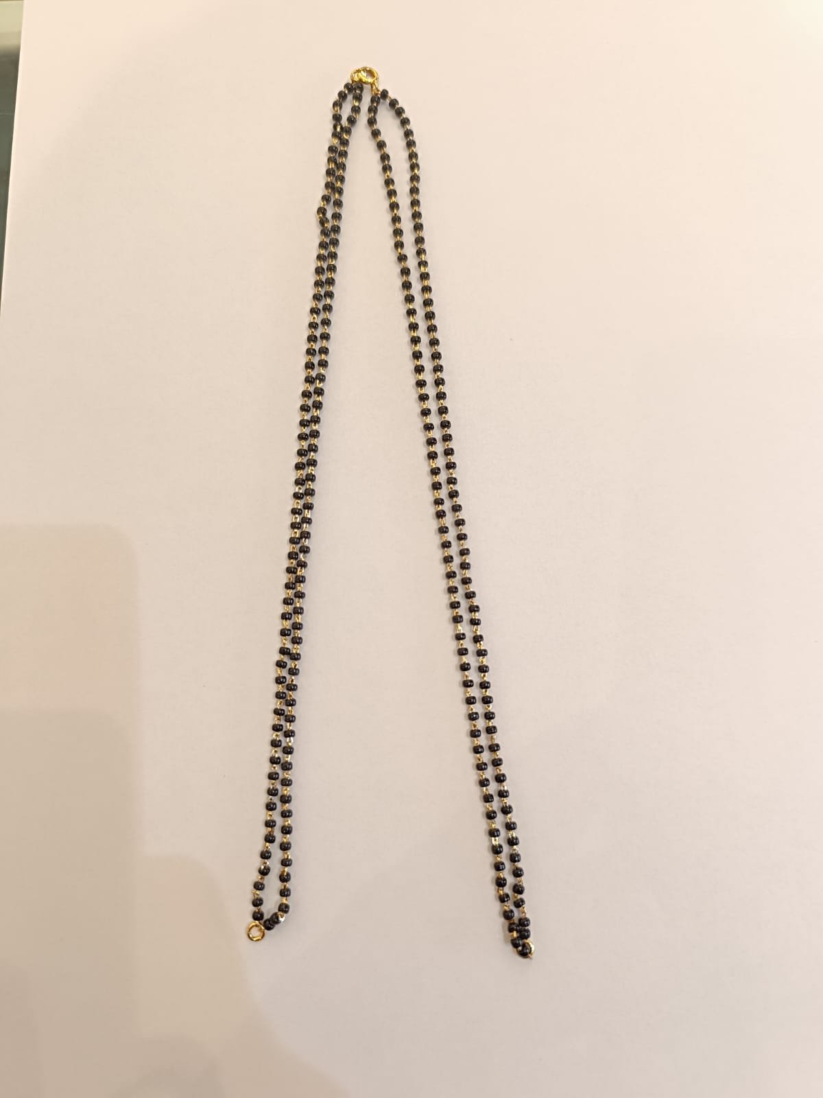 Black Beads Gold Polish Chain