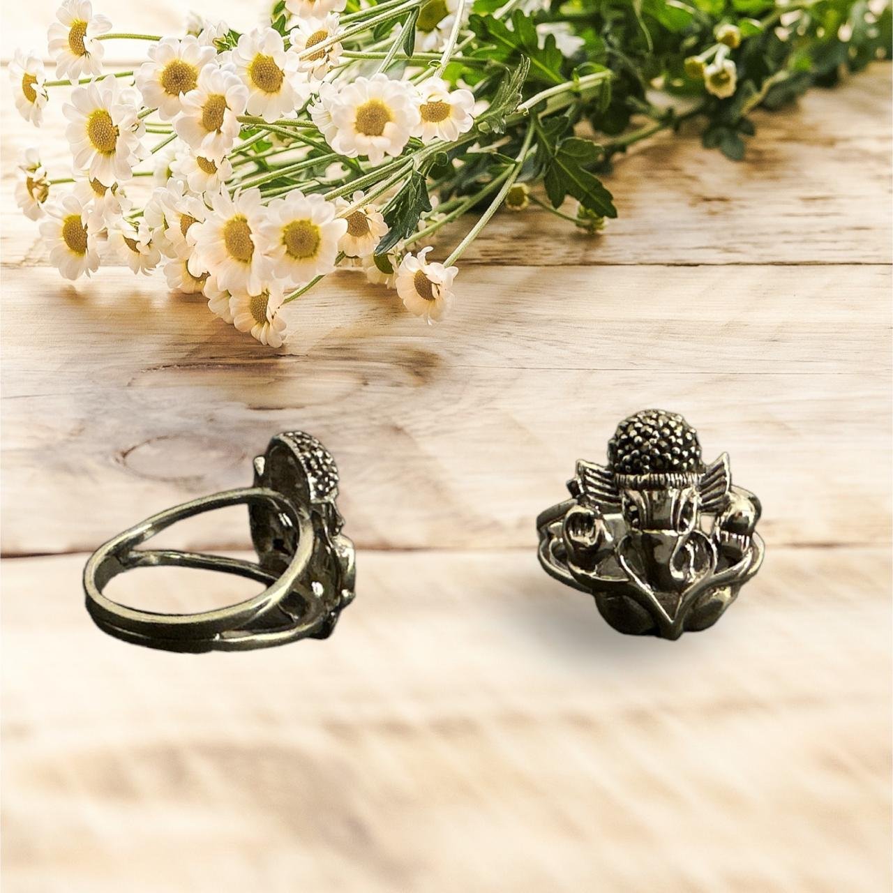 Ganesh Model Marker Stones Oxidized Men’s Ring