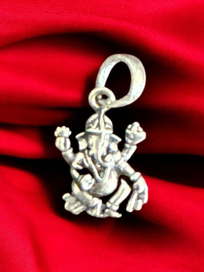 Ganesh Silver Polish Pendant