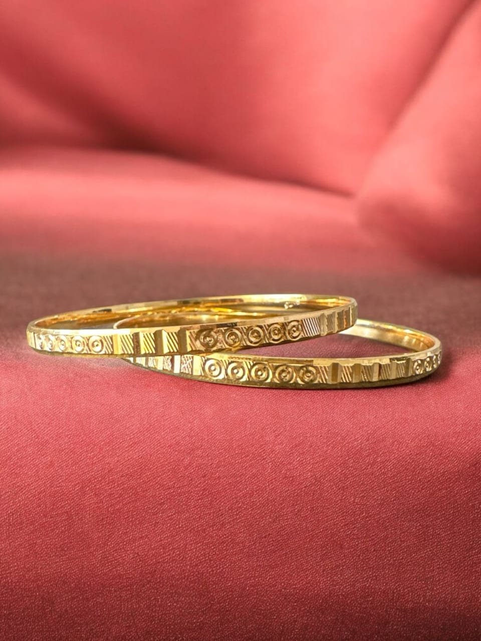 Gold polish  plain  bangle