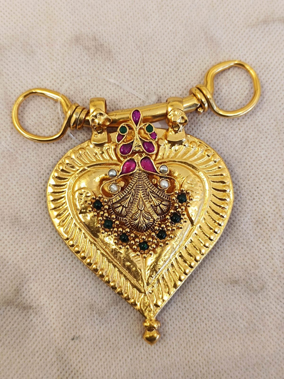 Leaf Peacock Ruby Green Necklace