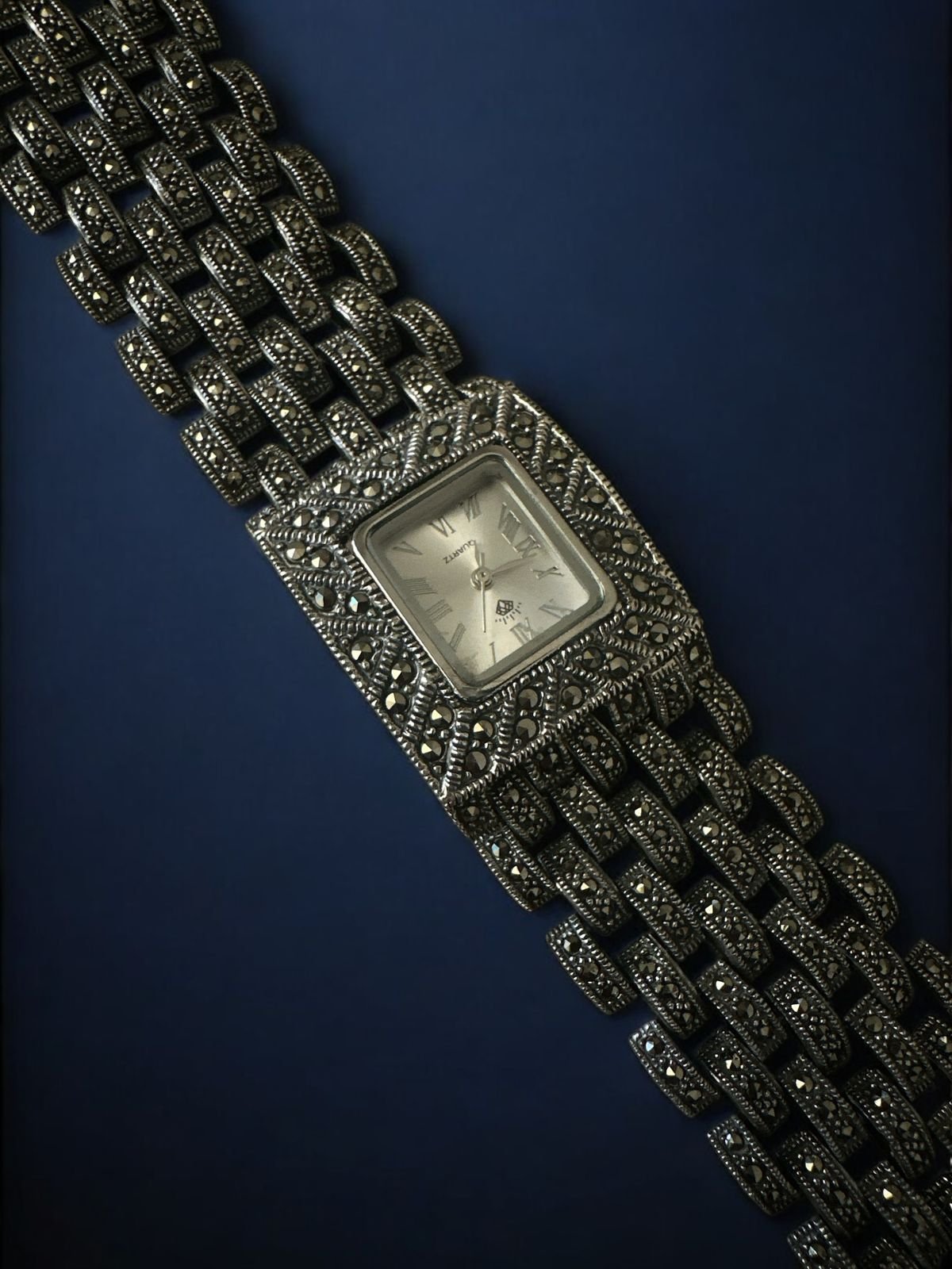 Marker stones men’s watch