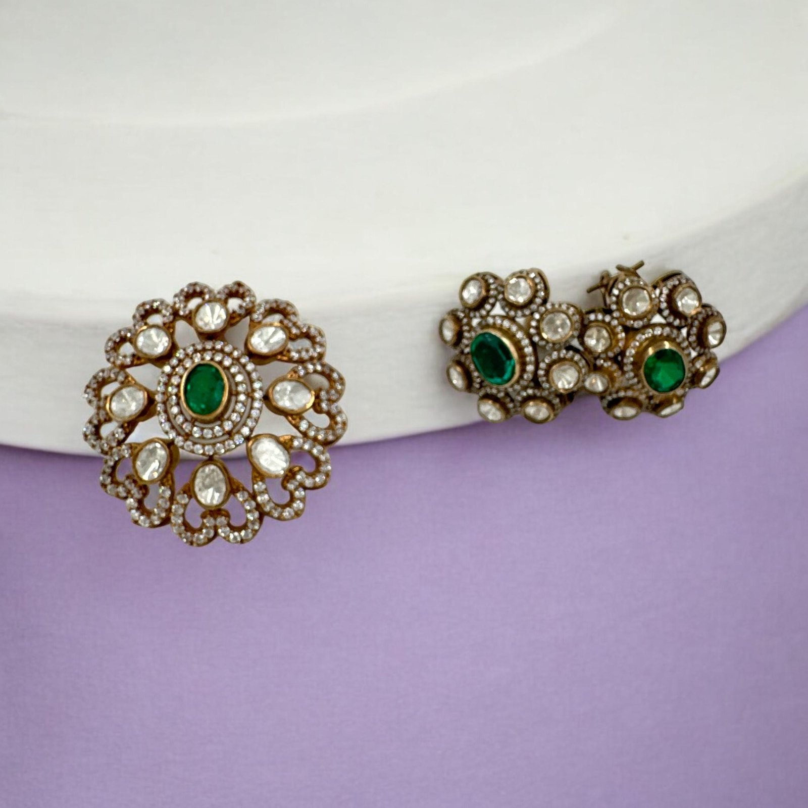 Mozanite stones and green stones with gold polish Victoria pendent set