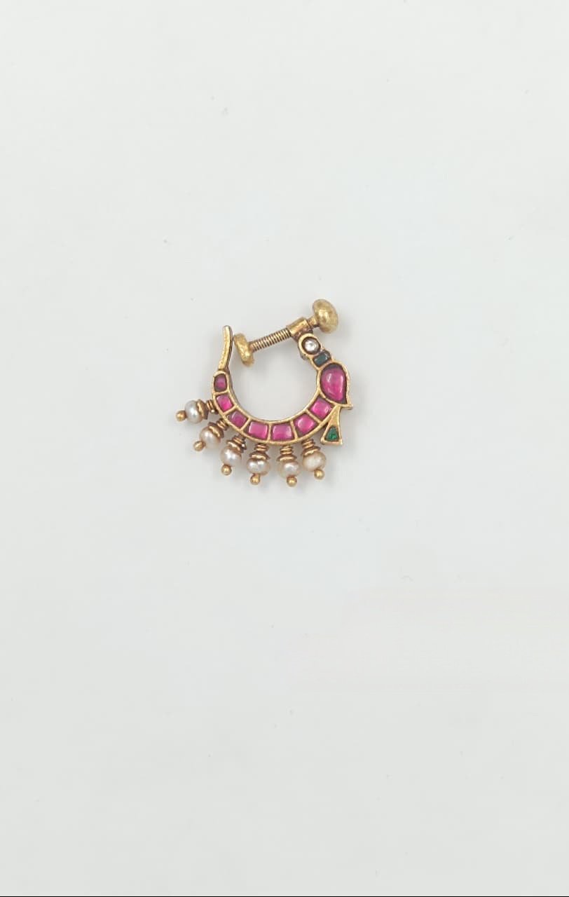 Pink Pearl Screw Nose Pin
