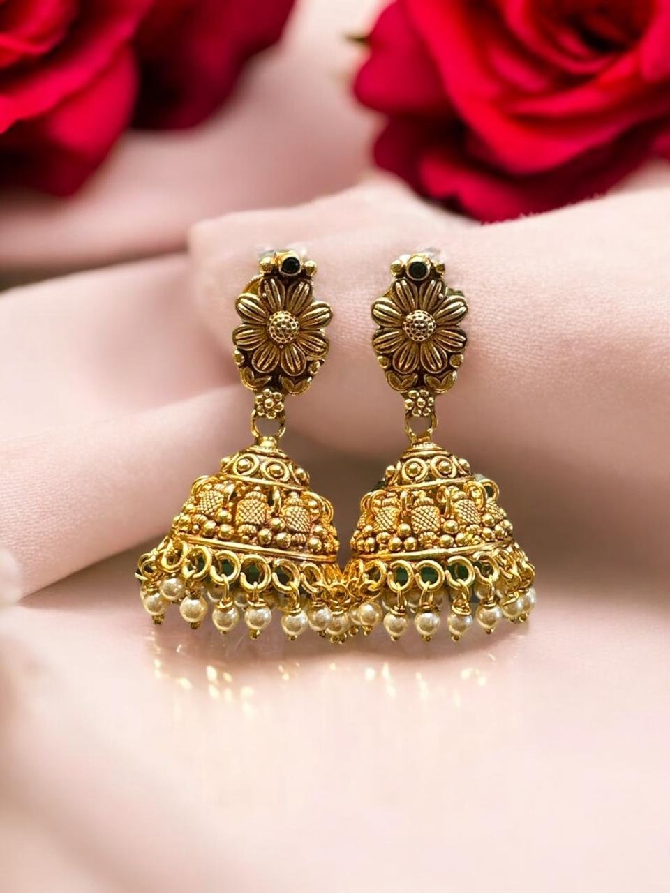 Plain Gold Polish Buttalu