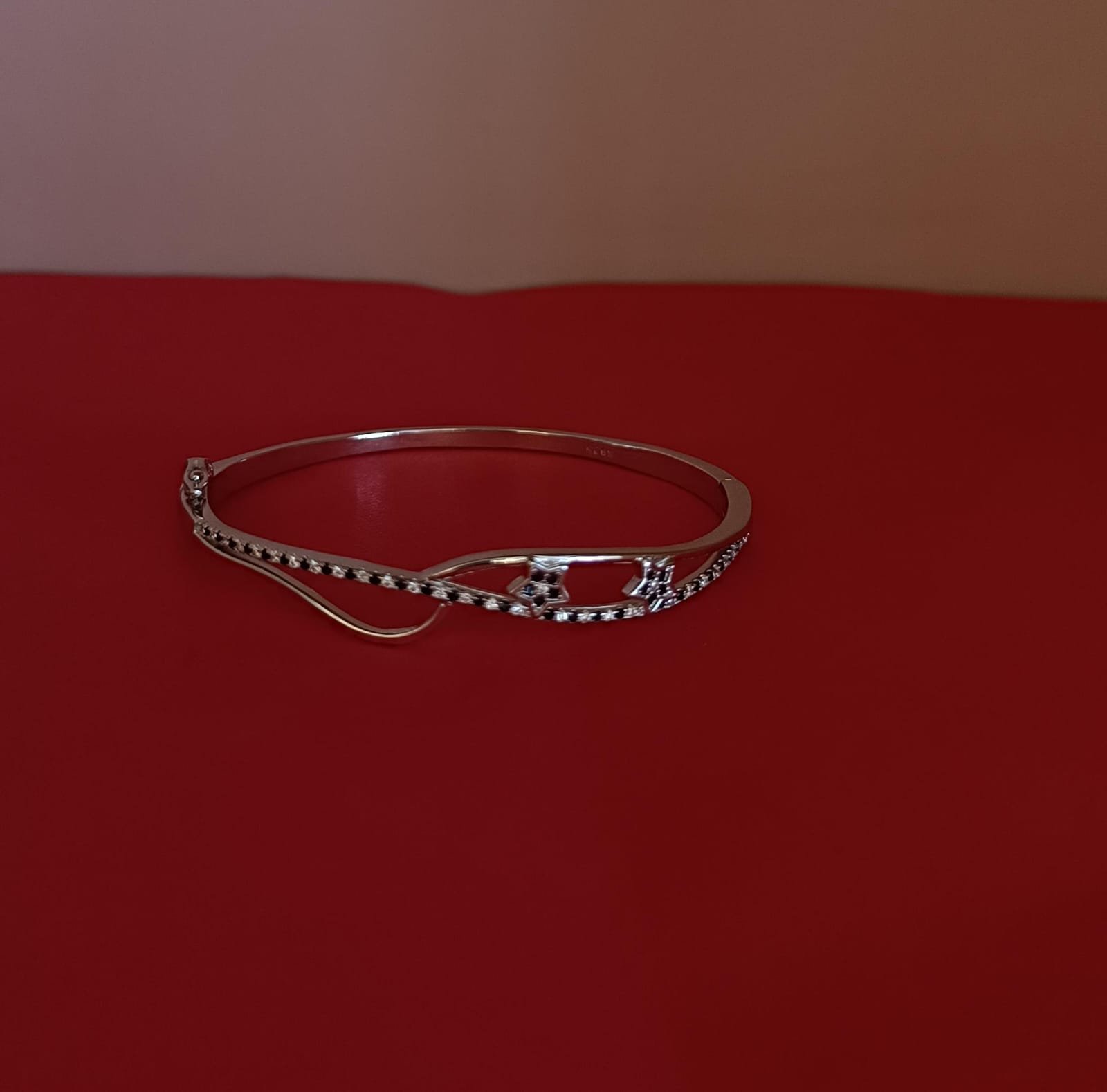 Premium cz stones with silver polish white and blue stones Bracelet