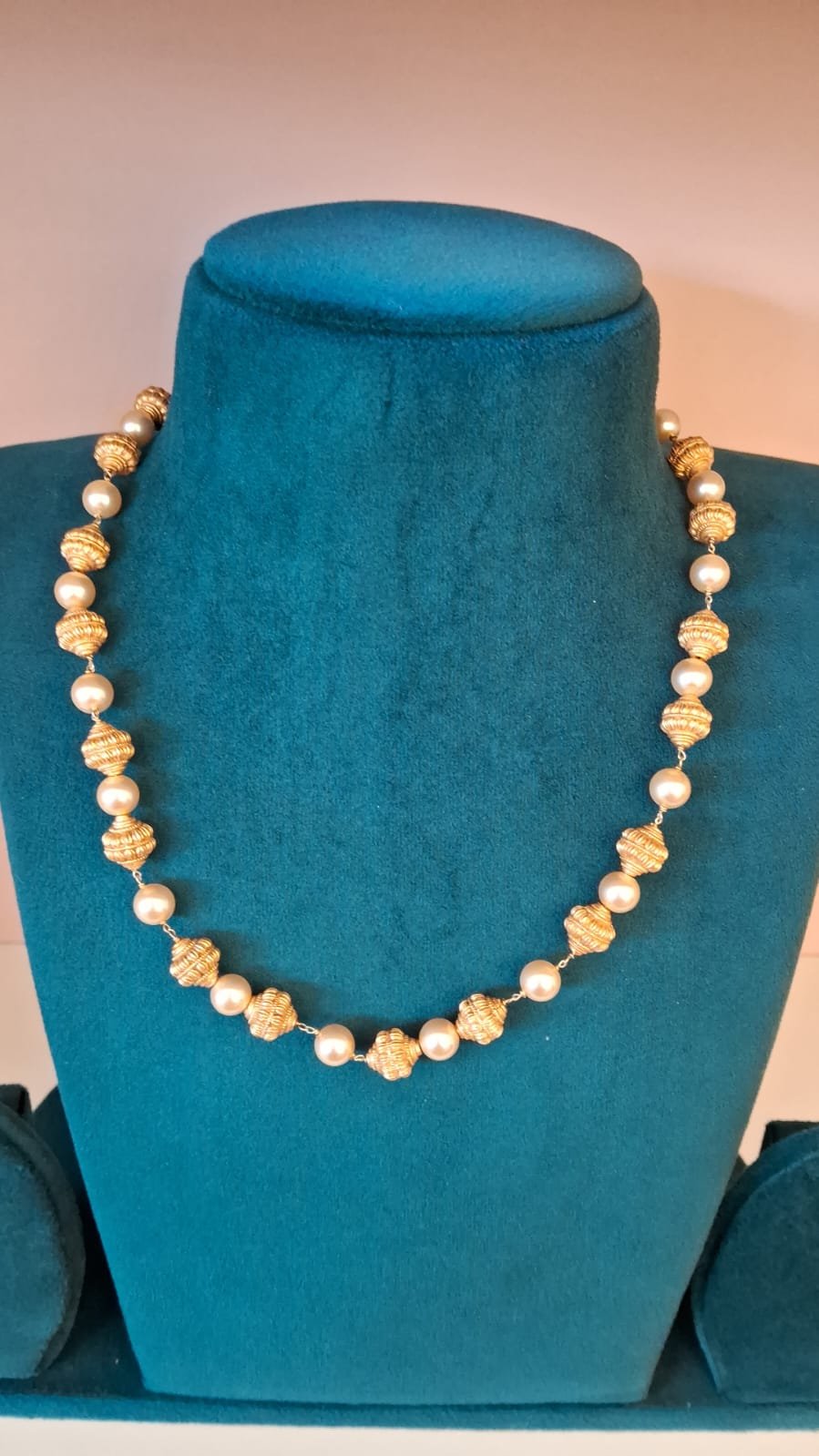 Swarovski Pearls & Gold Balls Gold Polish Beads Chain