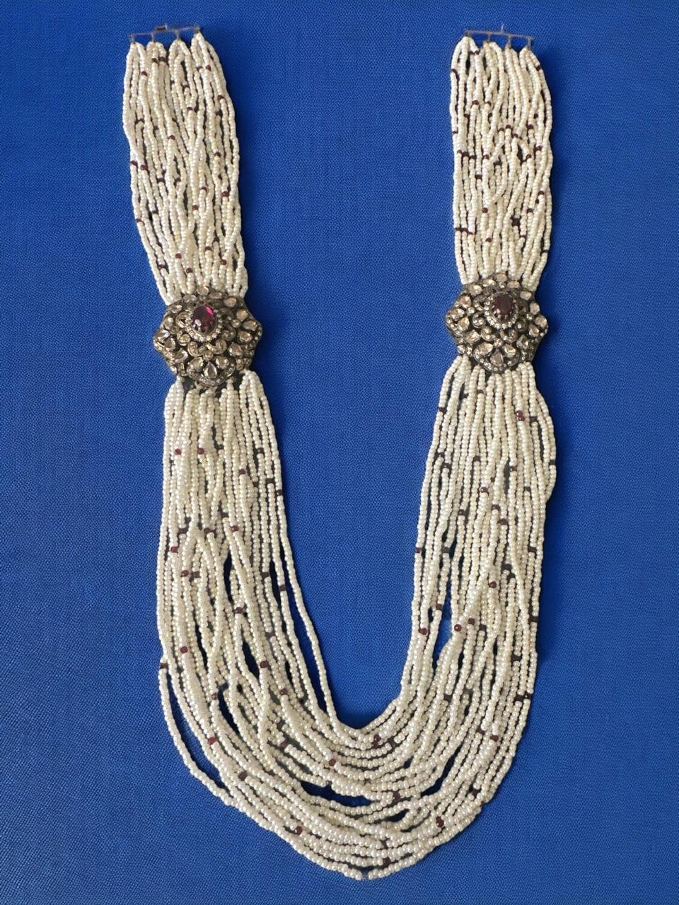 White small-size beads bunch chain model haram